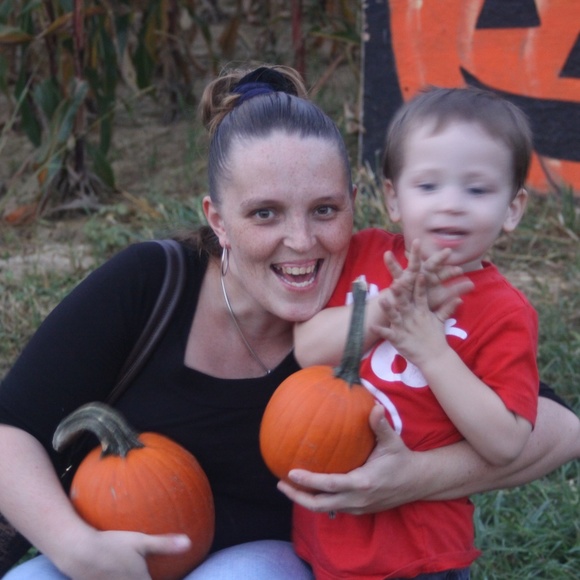 Meet your Posher, Susan - Picture 5 of 8